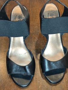 Black Moda Reflex Heels